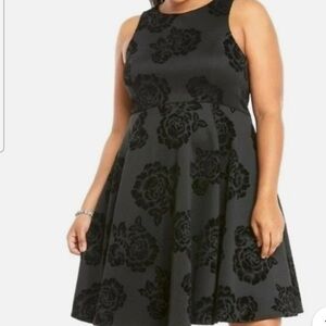 TORRID Size 20 Black Floral Velvet Burnout Skater Sleeveless Fit & Flare Dress